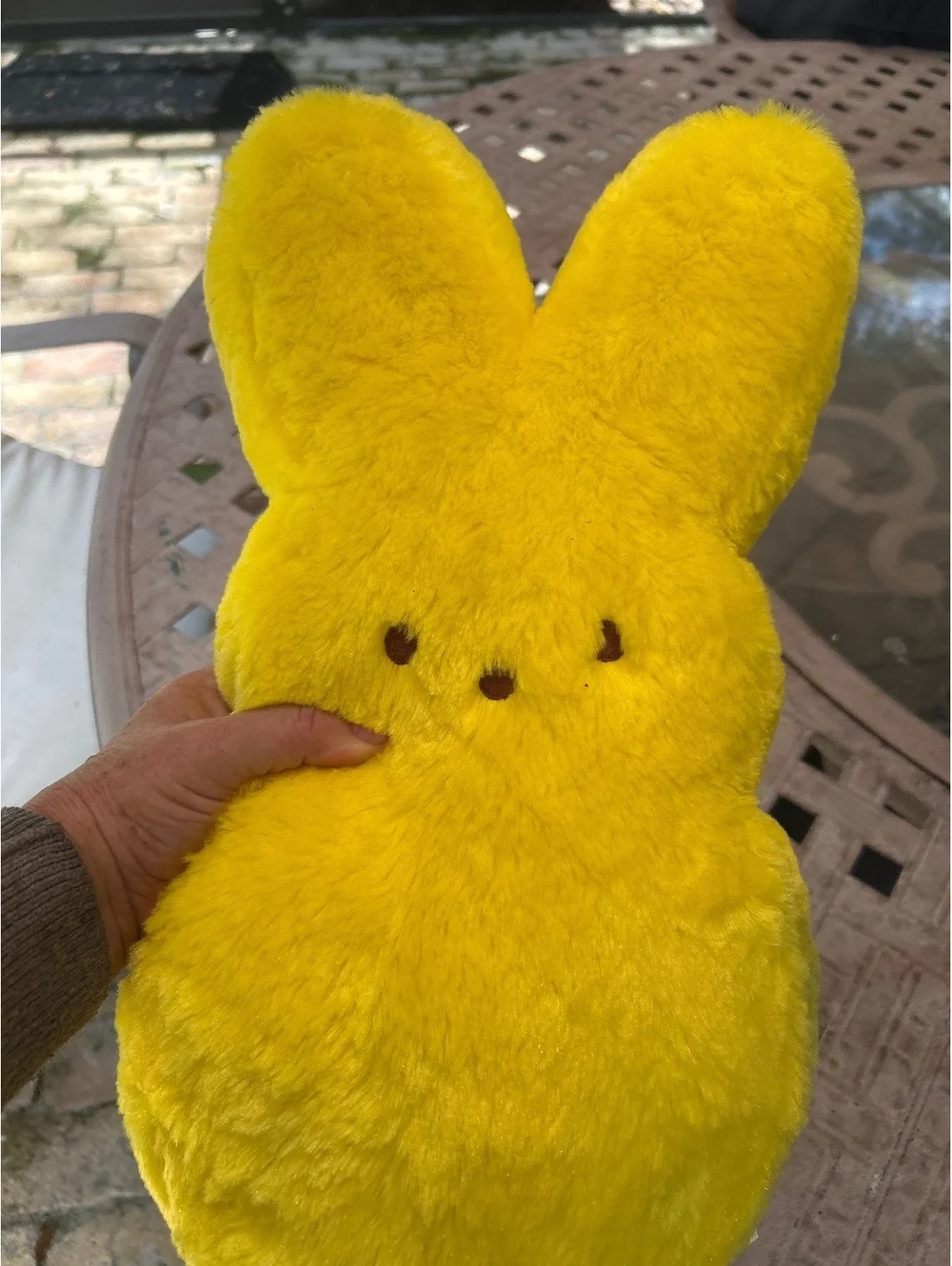 Peeps this yellow